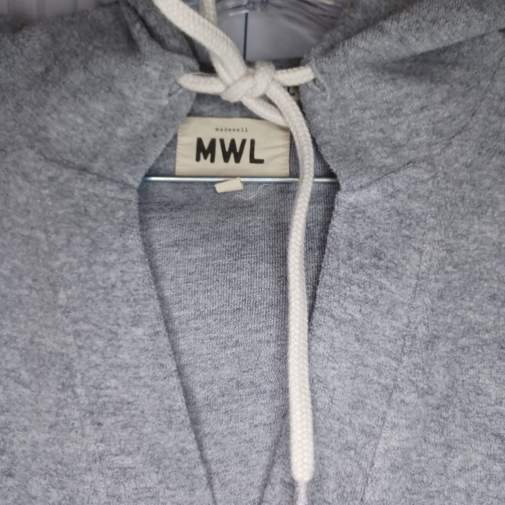 Madewell MWL gray cropped hooded cozy v-neck sweatshirt - Picture 6 of 12
